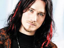 Туомас Холопайнен: "Тур в поддержку нового альбома продлится до осени 2016"