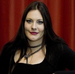 Флор Янсен: "Мы сняли слишком много материала для клипа Élan"