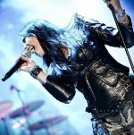 Флор Янсен в списке королев хэви-метала